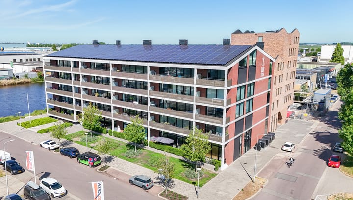 Nijverheidsweg 42 in Alphen aan den Rijn foto