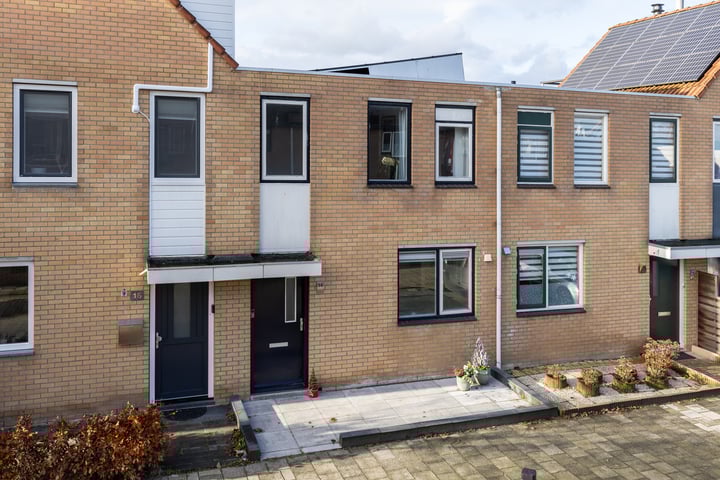 Nonnenakker 14 in Weesp foto