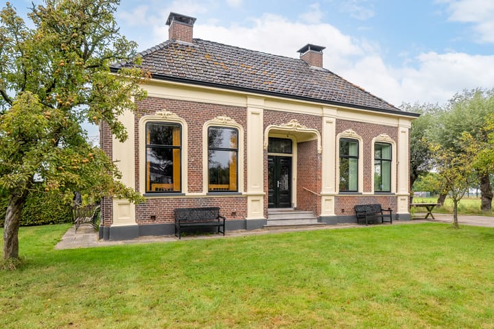 Noodweg 4 in Groningen foto