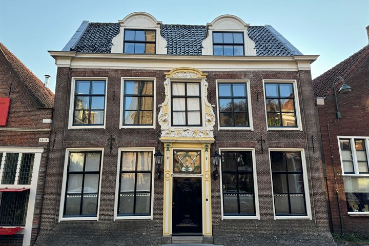 Noordeinde 24 in Monnickendam foto
