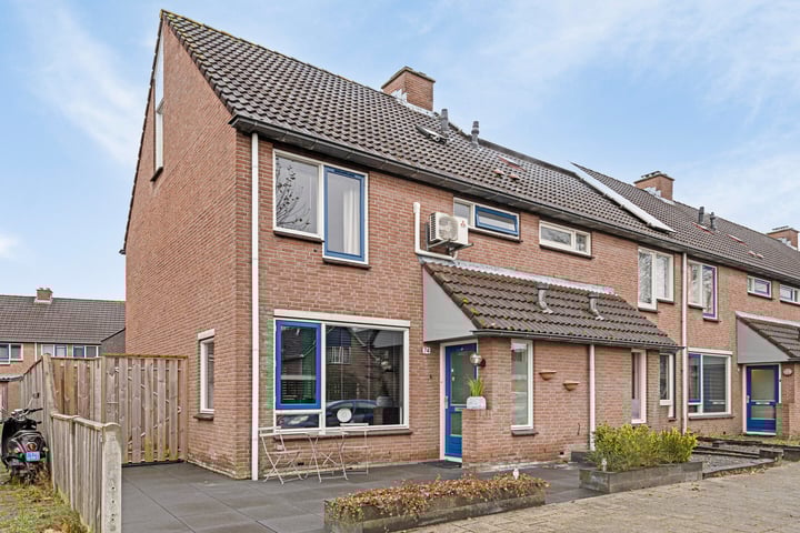 Noordelijke Esweg 74 in Hengelo foto