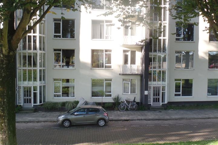 Noordendijk 577 in Dordrecht foto