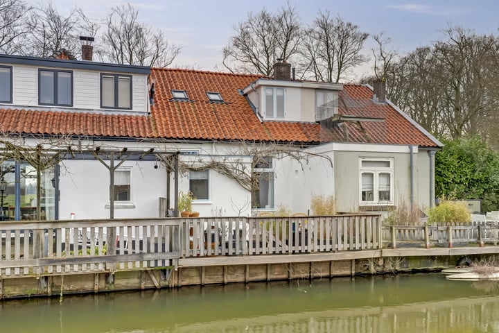 Noordereinde 223 in 's-Graveland foto