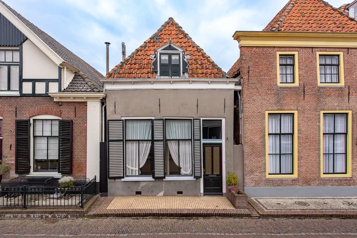Noorderkerkstraat 16 in Elburg foto