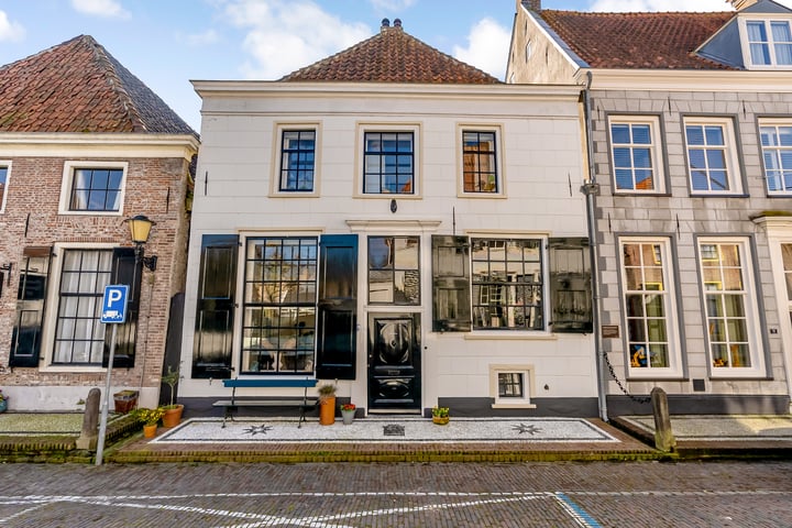 Noorderkerkstraat 9 in Elburg foto