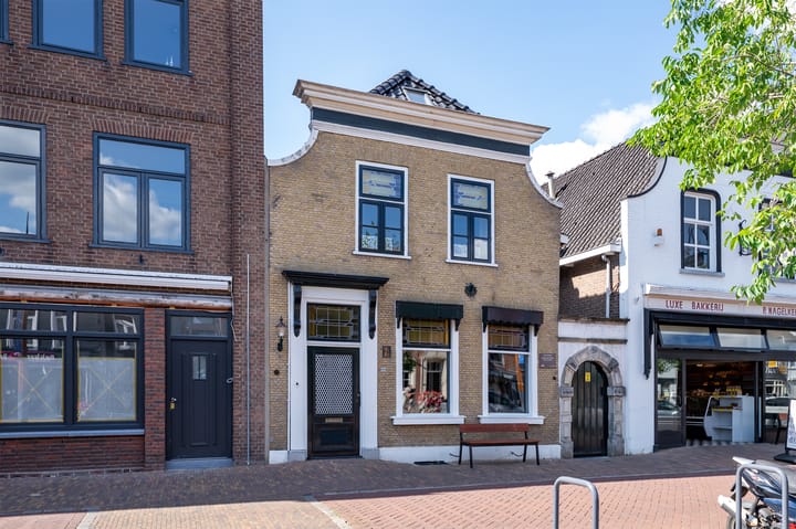 Noordhaven 104 in Zevenbergen