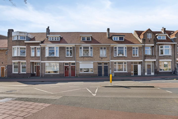 Noordsingel 230a in Bergen op Zoom foto