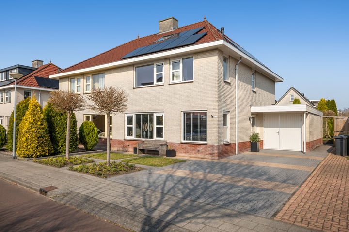 Noordstar 50 in Briltil foto