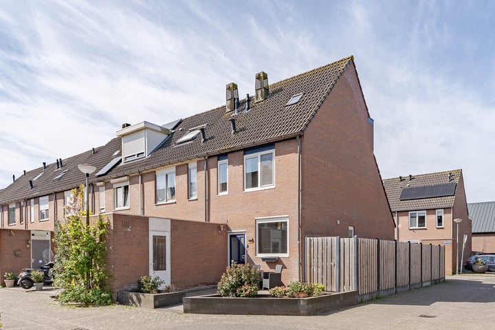 Noordvaartlaan 28 in Hazerswoude-Dorp