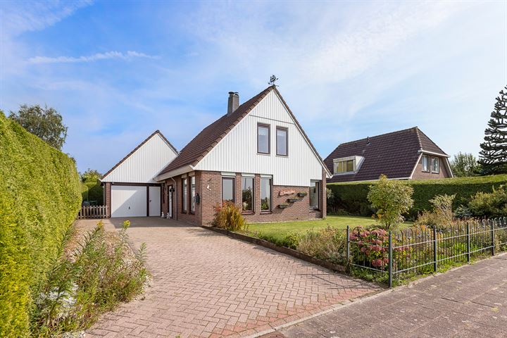 Noordwolderweg 122B in Bedum foto