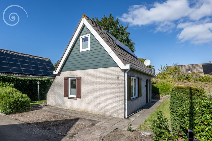 Noordzeepark-Deltageul 13 in Ouddorp foto