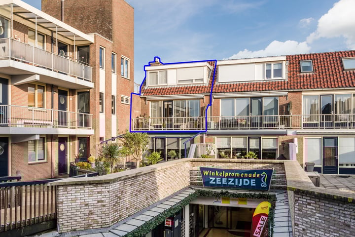 Noordzeepassage 49 in Katwijk foto