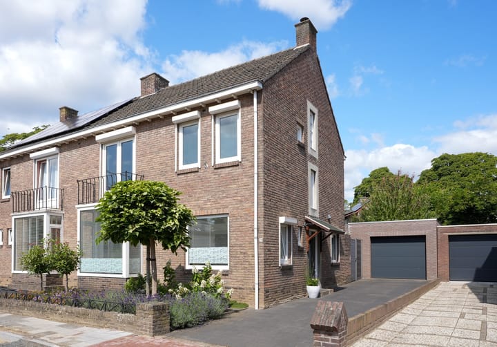 Norbertijnenstraat 20 in Geleen foto