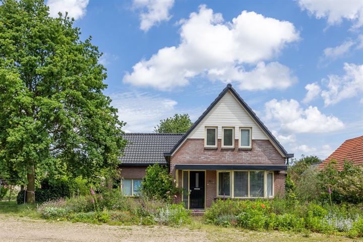 Notaris Stephanus Roesstraat 34 in Winssen foto