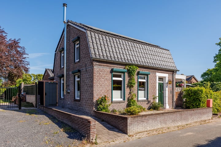 Notarisstraat 7 in Afferden L foto