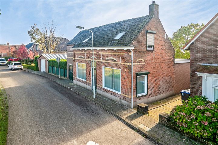 Notendijk 10 in Terhole foto