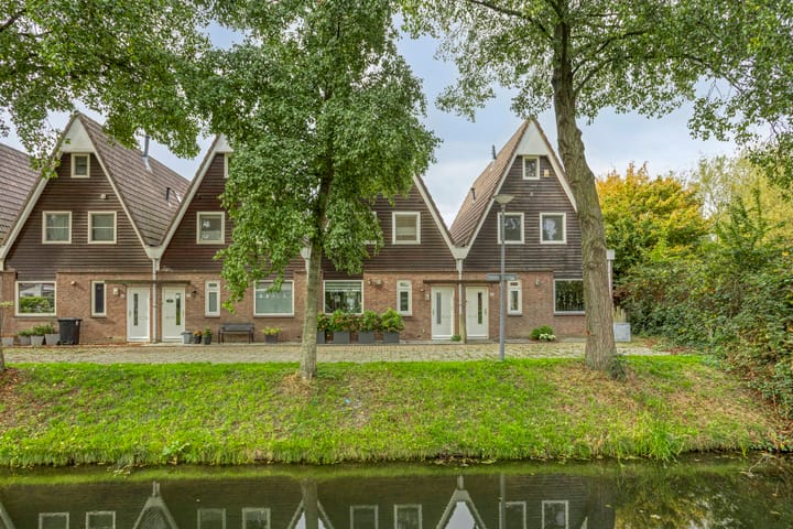 Nyswillerpad 27 in Rotterdam foto