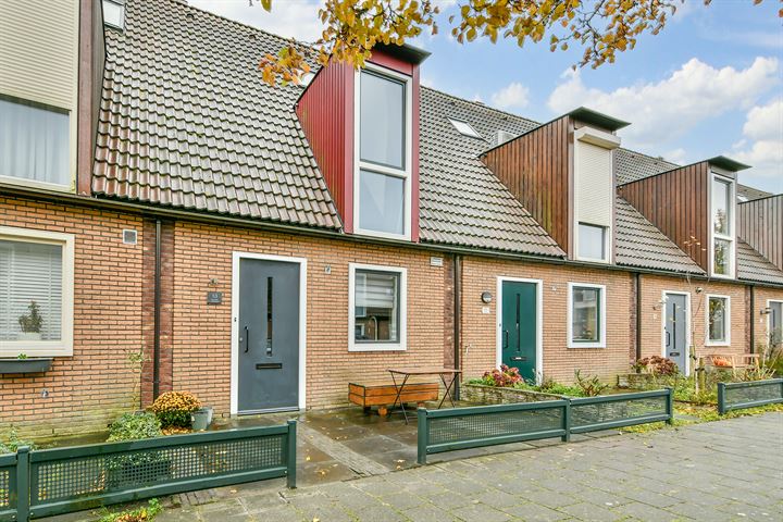 Obelisk 13 in Hoofddorp foto