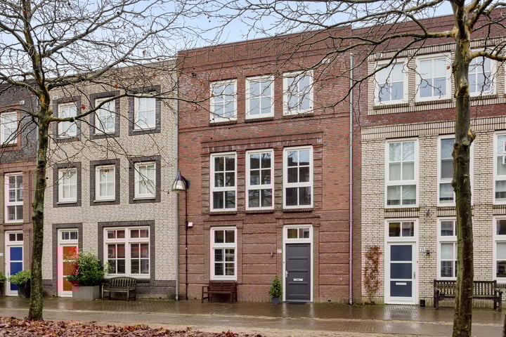 Oberon 27 in 's-Hertogenbosch foto