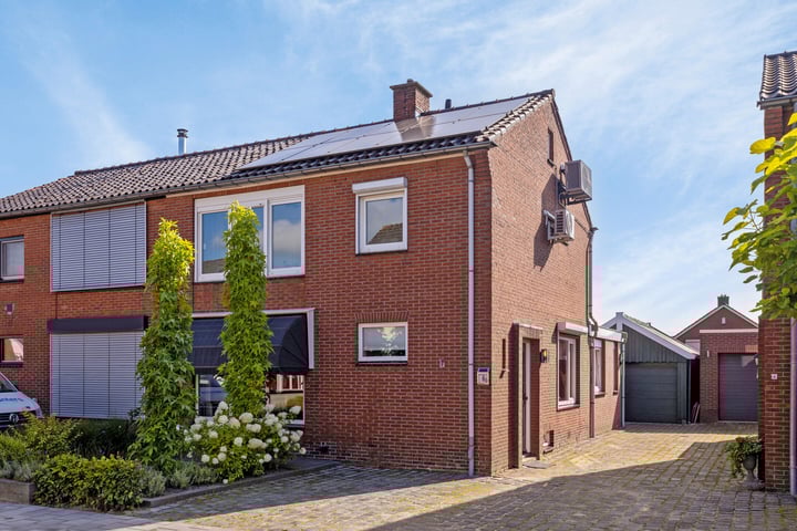 Odemarusstraat 6 in Ootmarsum foto