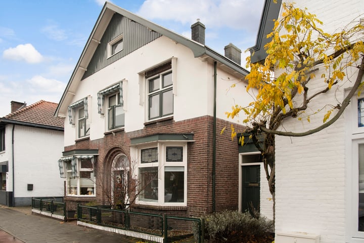 Oelerweg 40 in Hengelo foto