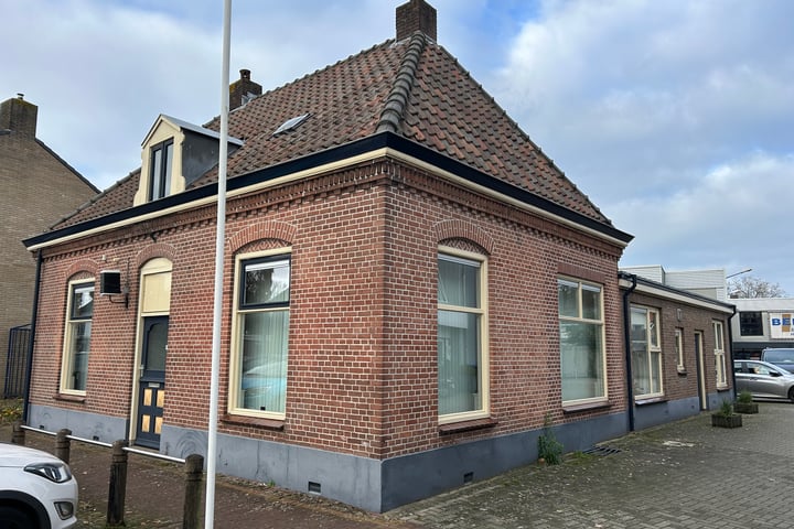 Oerdijk 21 in Schalkhaar foto