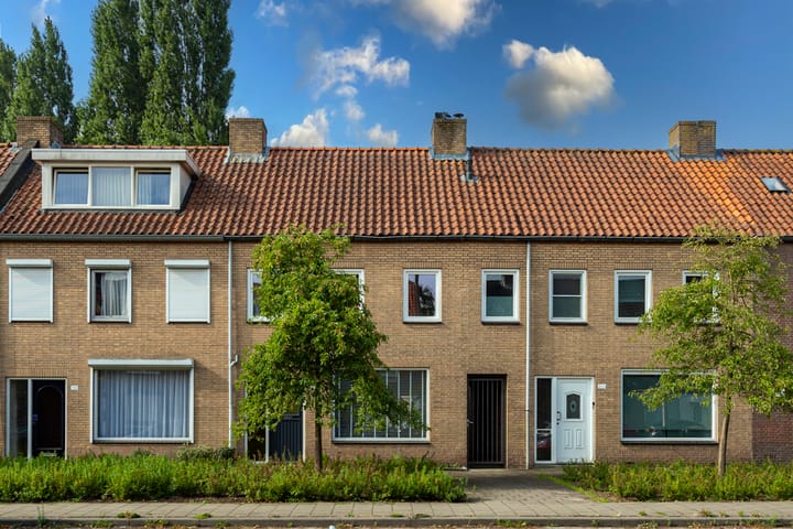 Oerlesestraat 198 in Tilburg foto