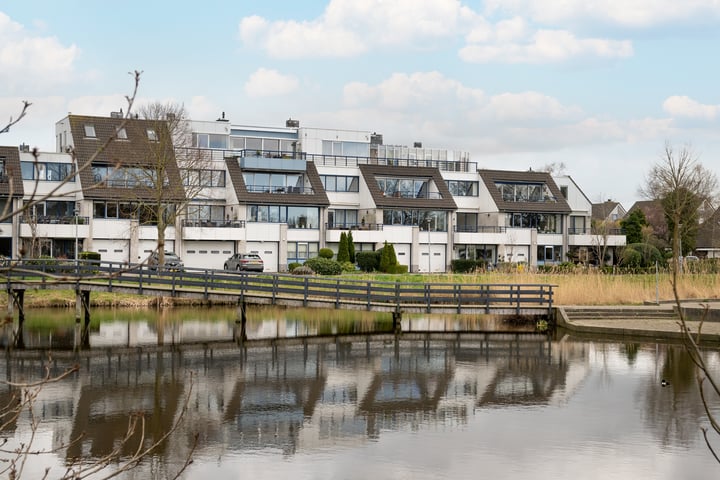 Oesdommerveen 26 in Heiloo foto