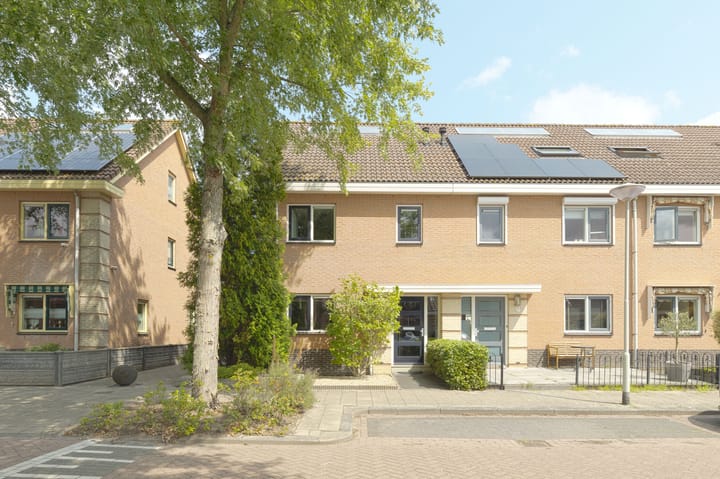 Oesterbank 11 in Rhoon foto