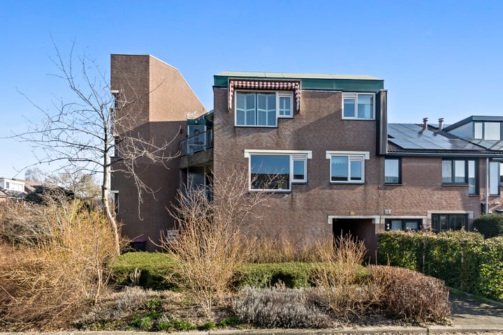 Okerhof 44 in Voorburg foto