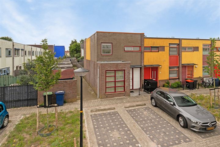 Okerstraat 3 in Almere foto