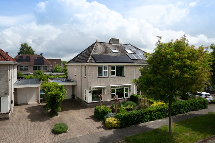 Oldambtlaan 18 in Groningen foto