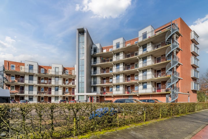 Oldenallerhout 122 in Harderwijk foto
