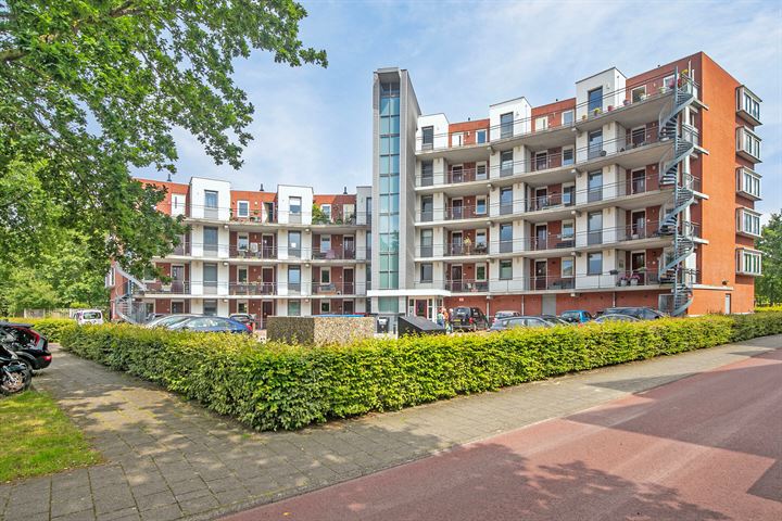 Oldenallerhout 132 in Harderwijk foto