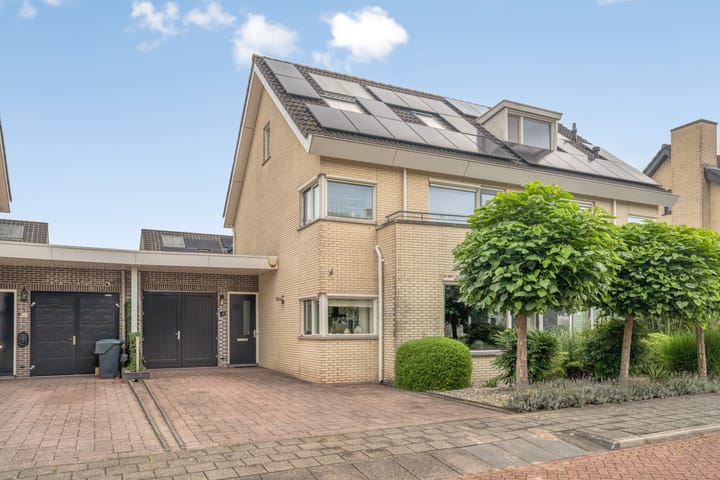 Oldenallerhout 87 in Harderwijk foto