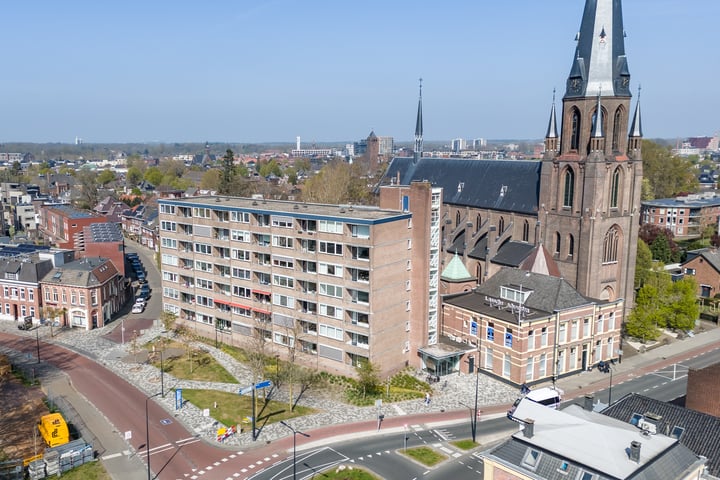 Oldenzaalsestraat 109-402 in Enschede foto