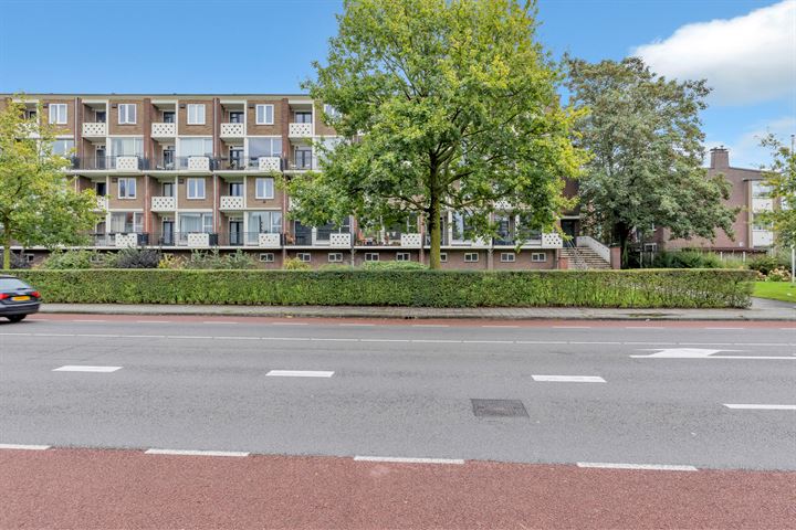 Oldenzaalsestraat 228 in Enschede foto