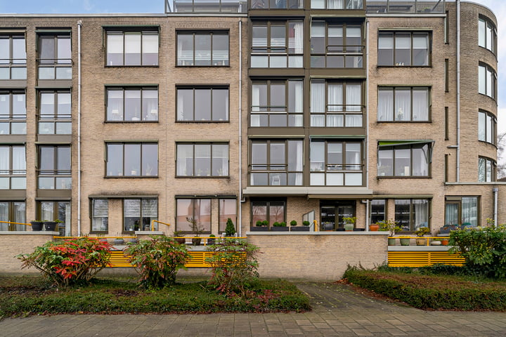 Oldenzaalsestraat 5B in Hengelo foto