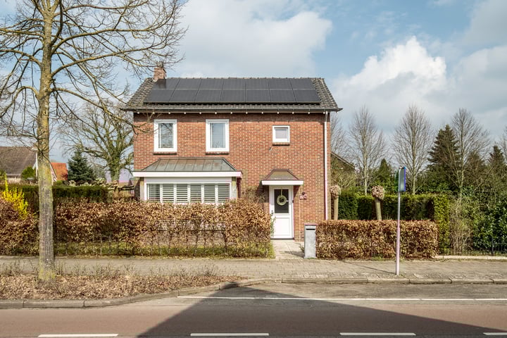Oldenzaalsestraat 76 in Losser foto