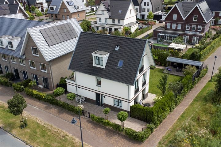 Oleanderlaan 35 in Badhoevedorp foto