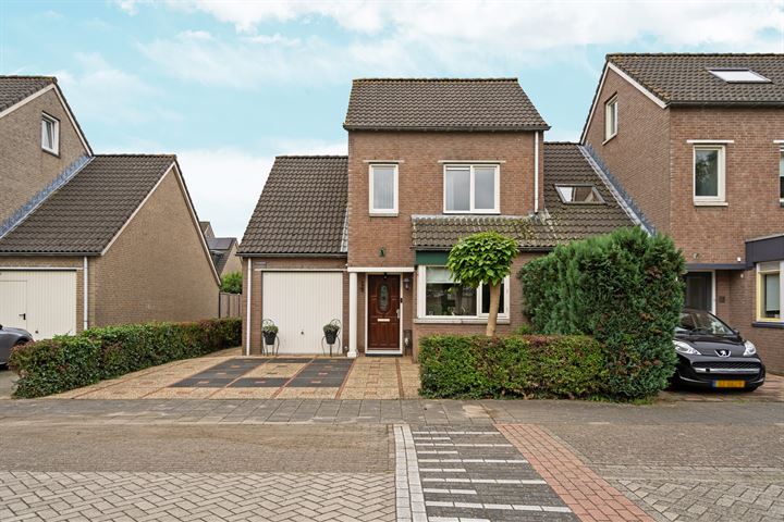 Oleanderstraat 10 in Almere foto