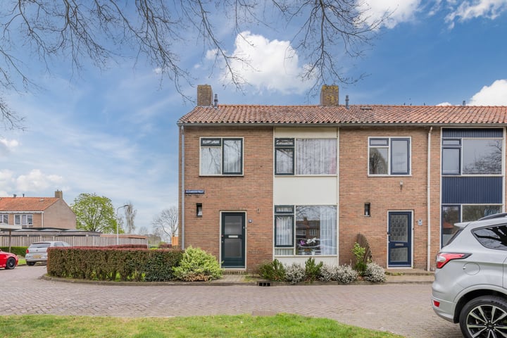 Oleanderstraat 14 in Hoogeveen foto