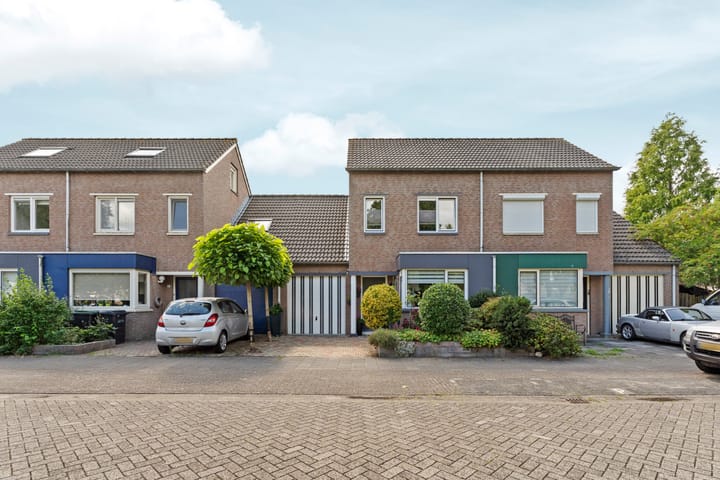 Oleanderstraat 4 in Almere foto