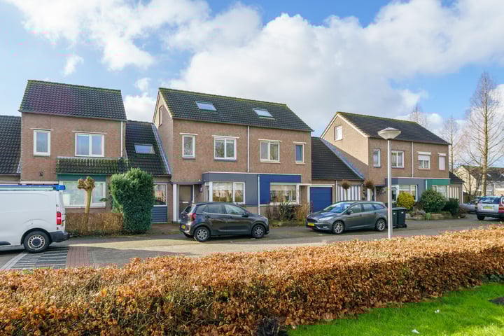 Oleanderstraat 8 in Almere foto