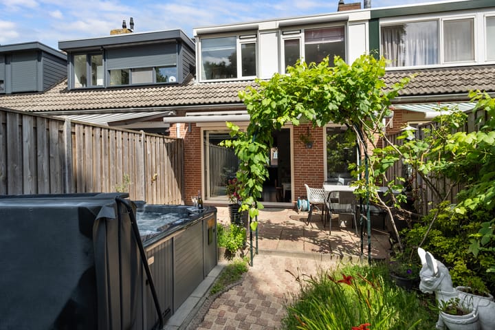 Olijfgaard 43 in Spijkenisse foto