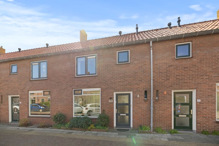 Olivier van Noortstraat 72 in Den Helder foto