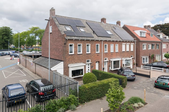 Ommegangstraat 11 in Roosendaal
