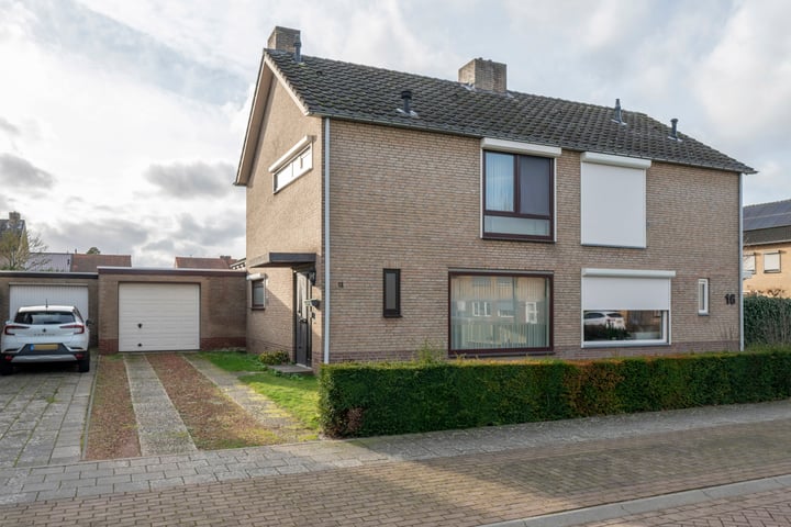 Onderkampstraat 18 in Susteren foto