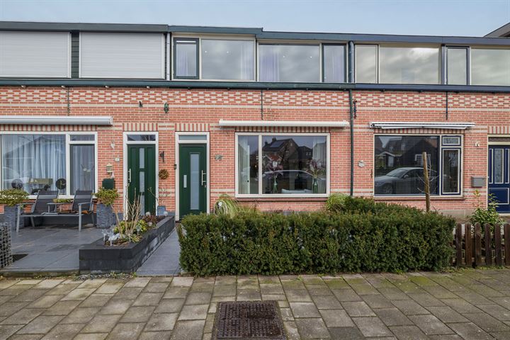 Onderweg 45 in Waddinxveen foto