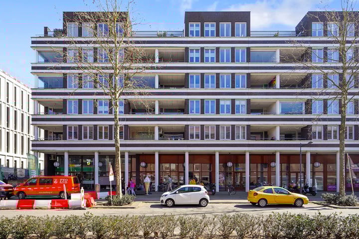 Onderwijsboulevard 354 in 's-Hertogenbosch foto